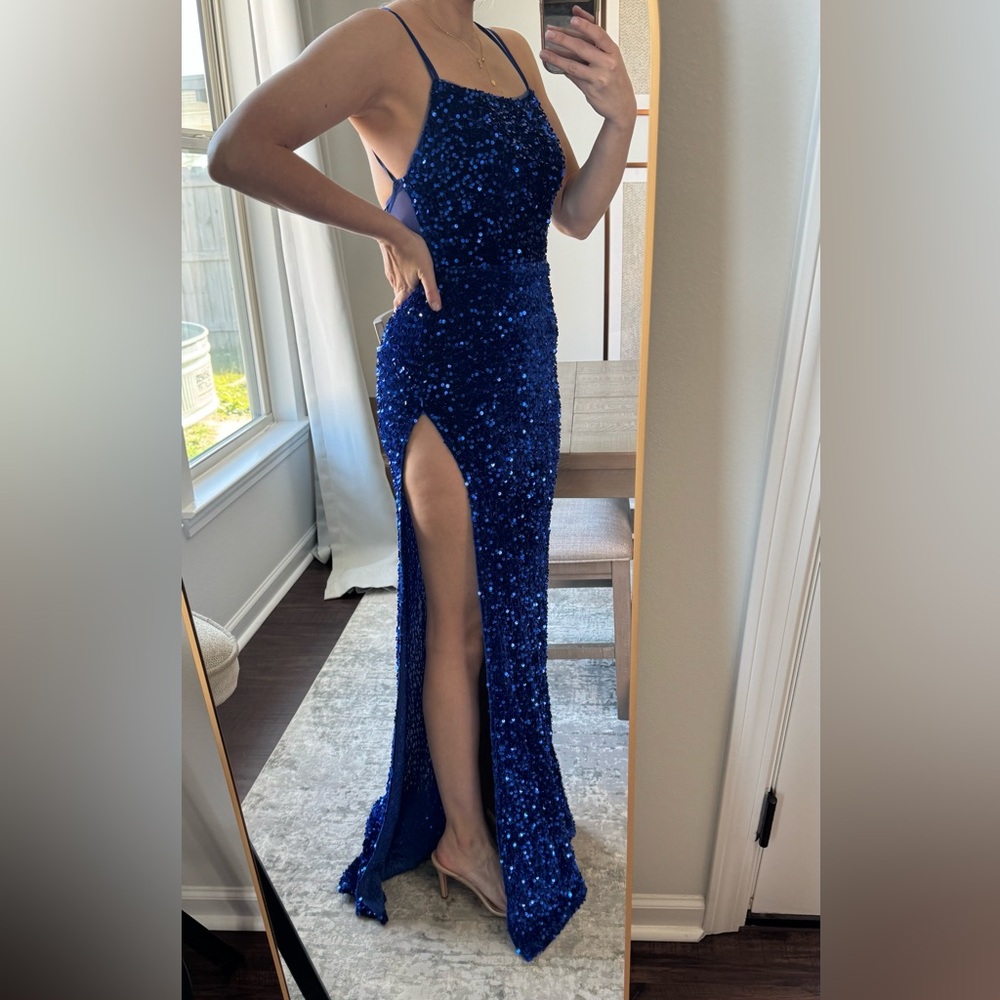 Banjul Elegant Blue Sequin Evening Gown Mardi Gras Ball - Picture 13 of 16